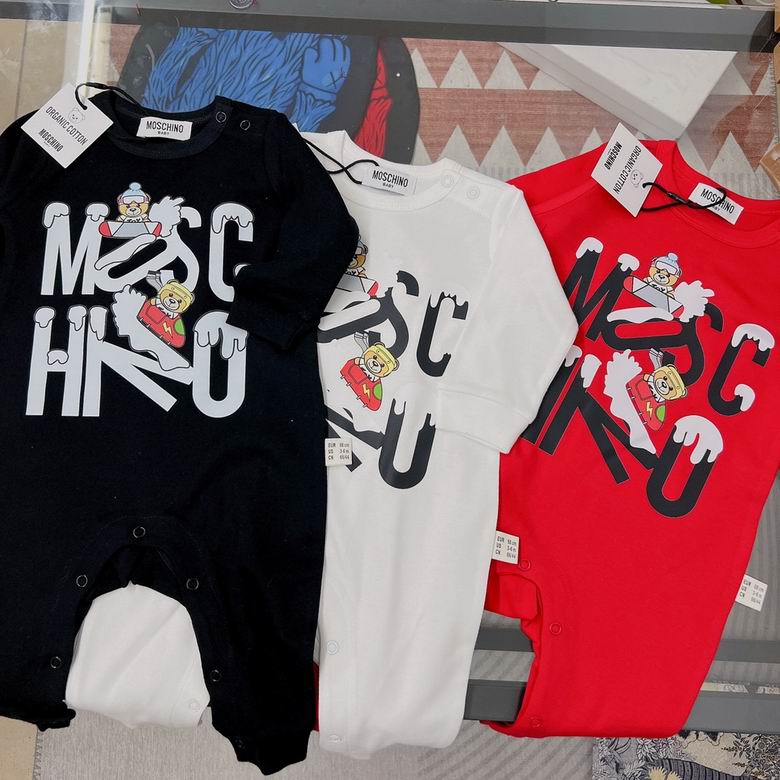 Moschino sz59 66 73 80 85 90 140